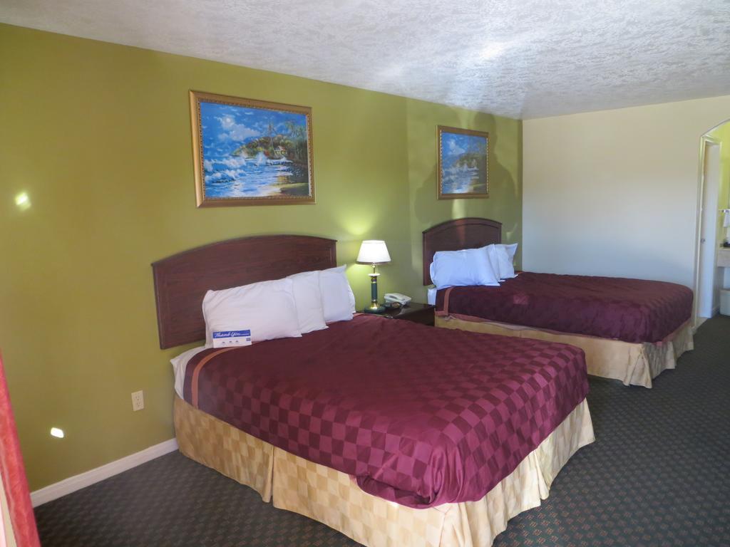 Americas Best Value Inn & Suites Hempstead Ruang foto